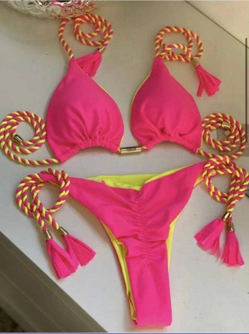 2-Piece Color Block Bikini Set Swimsuit 8242 - SWEETKAMA