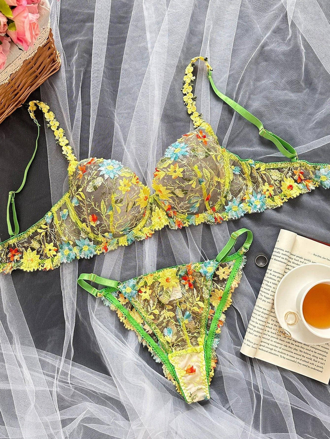 Floral Embroidery Comfortable Lingerie Set HF-2322 - SWEETKAMA