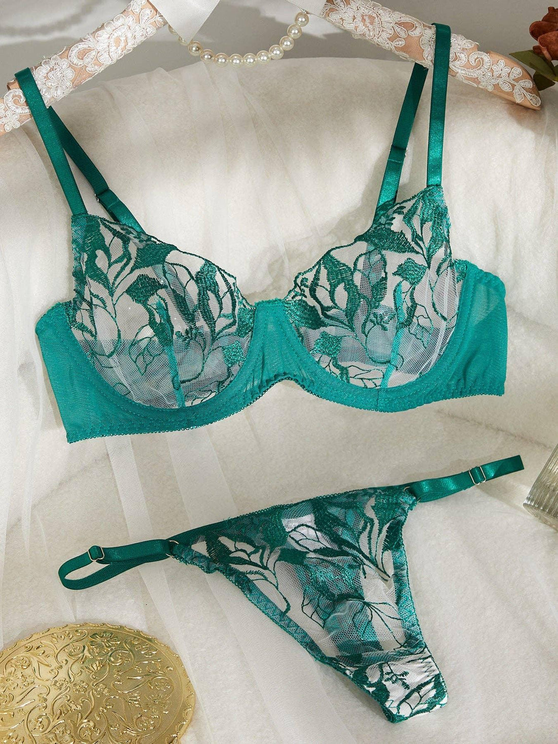 Ladies Floal Embroidery Sexy Lingerie Set HF-4156 - SWEETKAMA