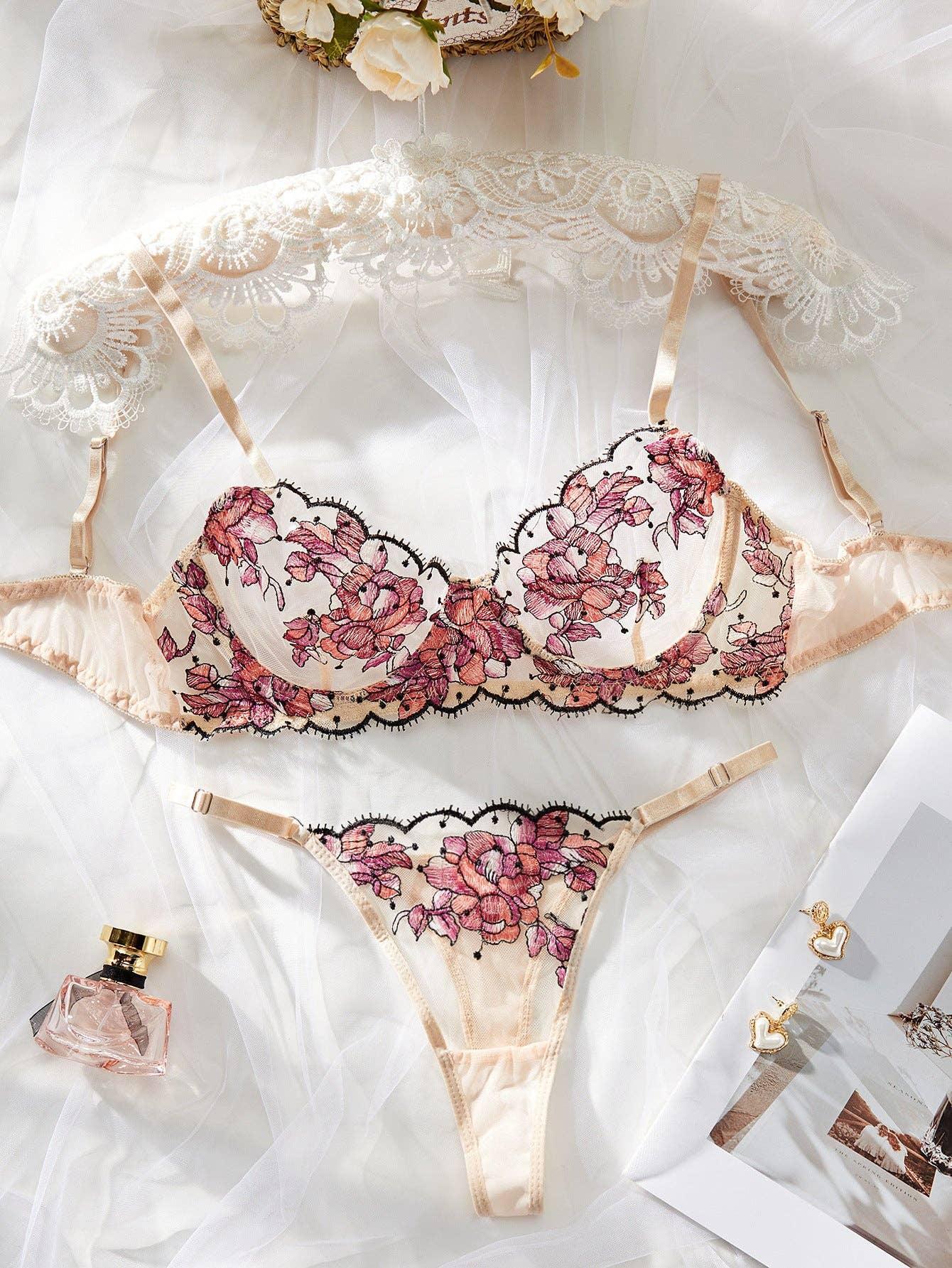 Sexy Floral Embroidery Lingerie Set HF-4148 - SWEETKAMA