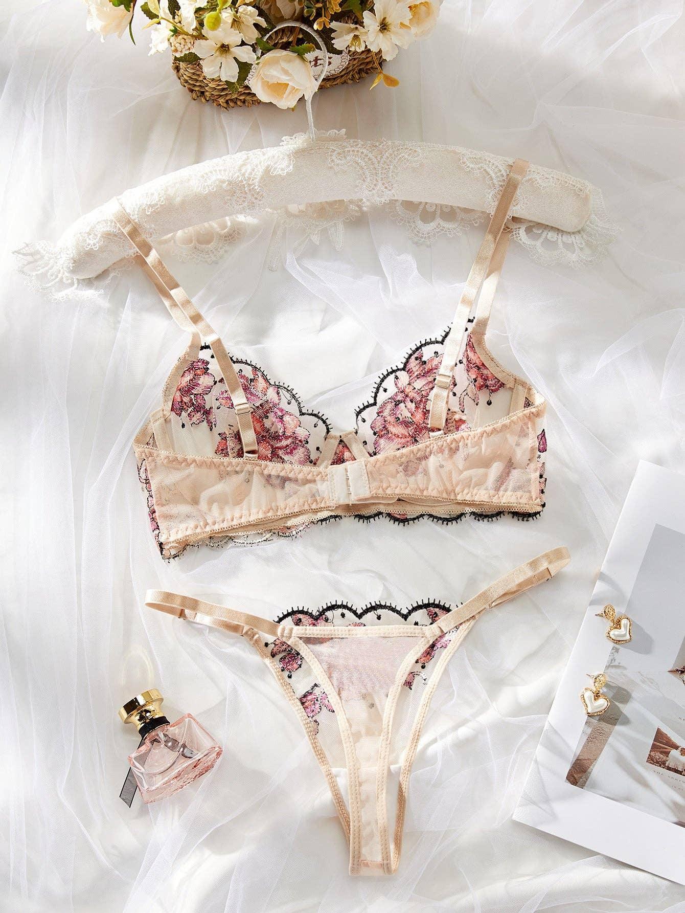 Sexy Floral Embroidery Lingerie Set HF-4148 - SWEETKAMA