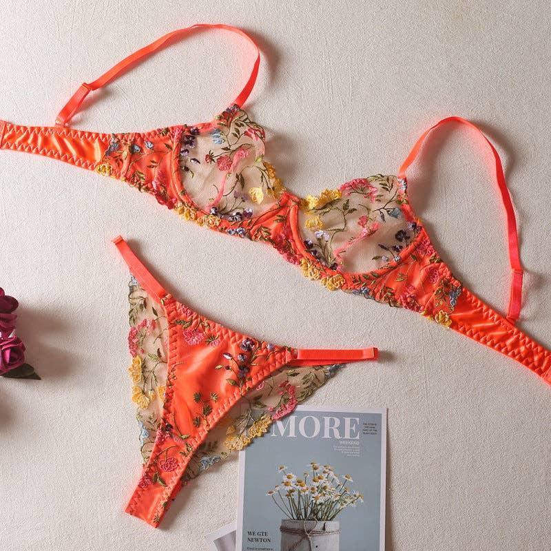 Sexy Floral Embroidery Lingerie Set R0018A - SWEETKAMA