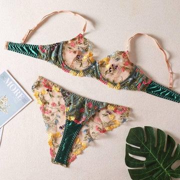 Sexy Ladies Floral Embroidery Lingerie Set R1129A - SWEETKAMA