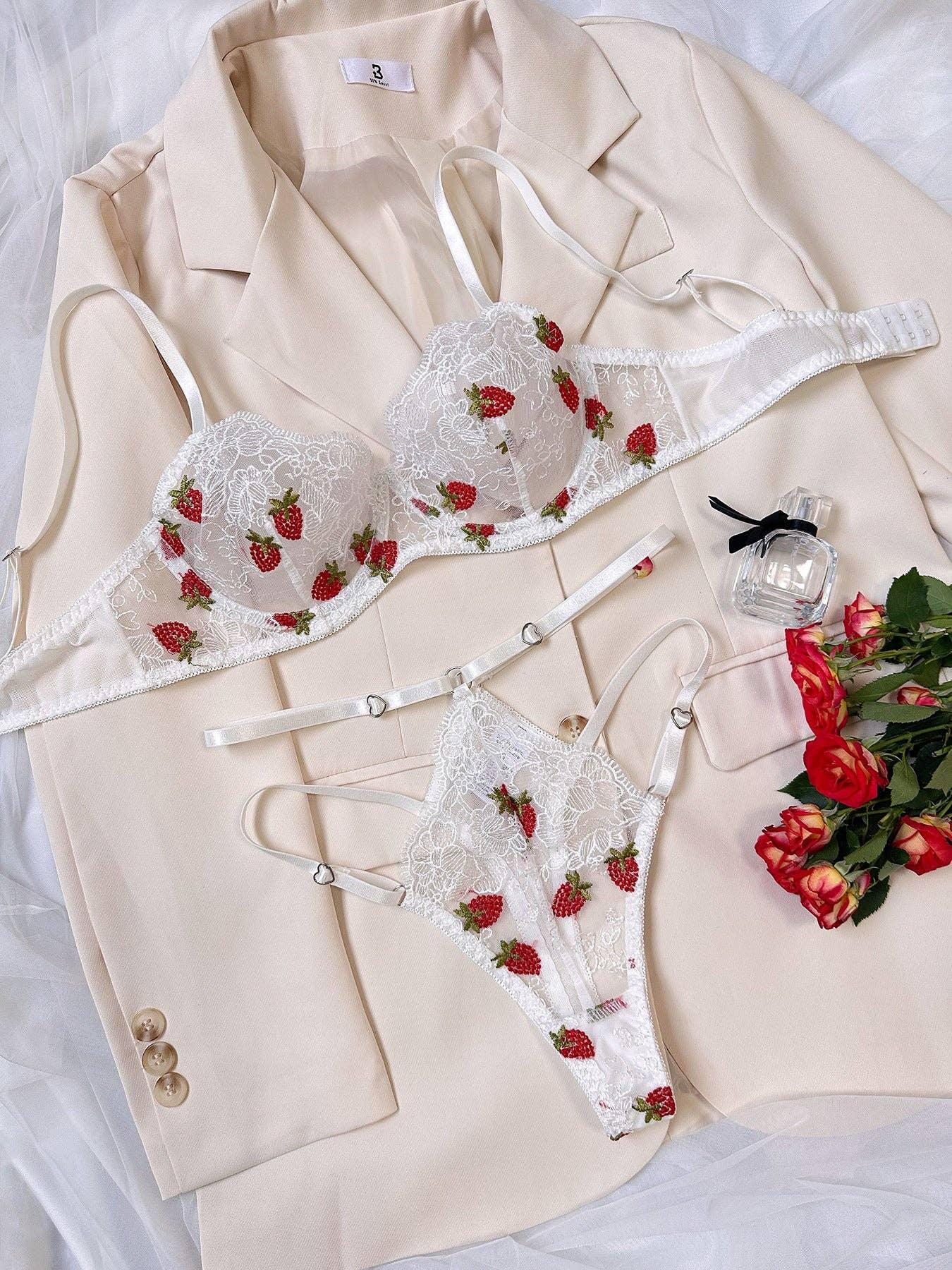 Strawberry Print Sexy Perspective Lingerie Set HF-4144 - SWEETKAMA