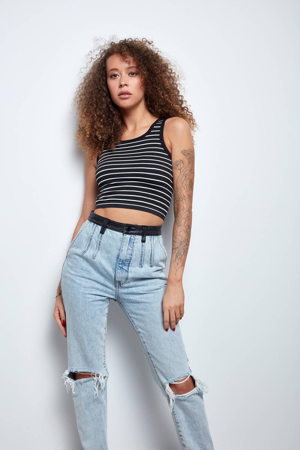 Women Seamless Stripe Tank Top Crop Top SKT3006 - SWEETKAMA